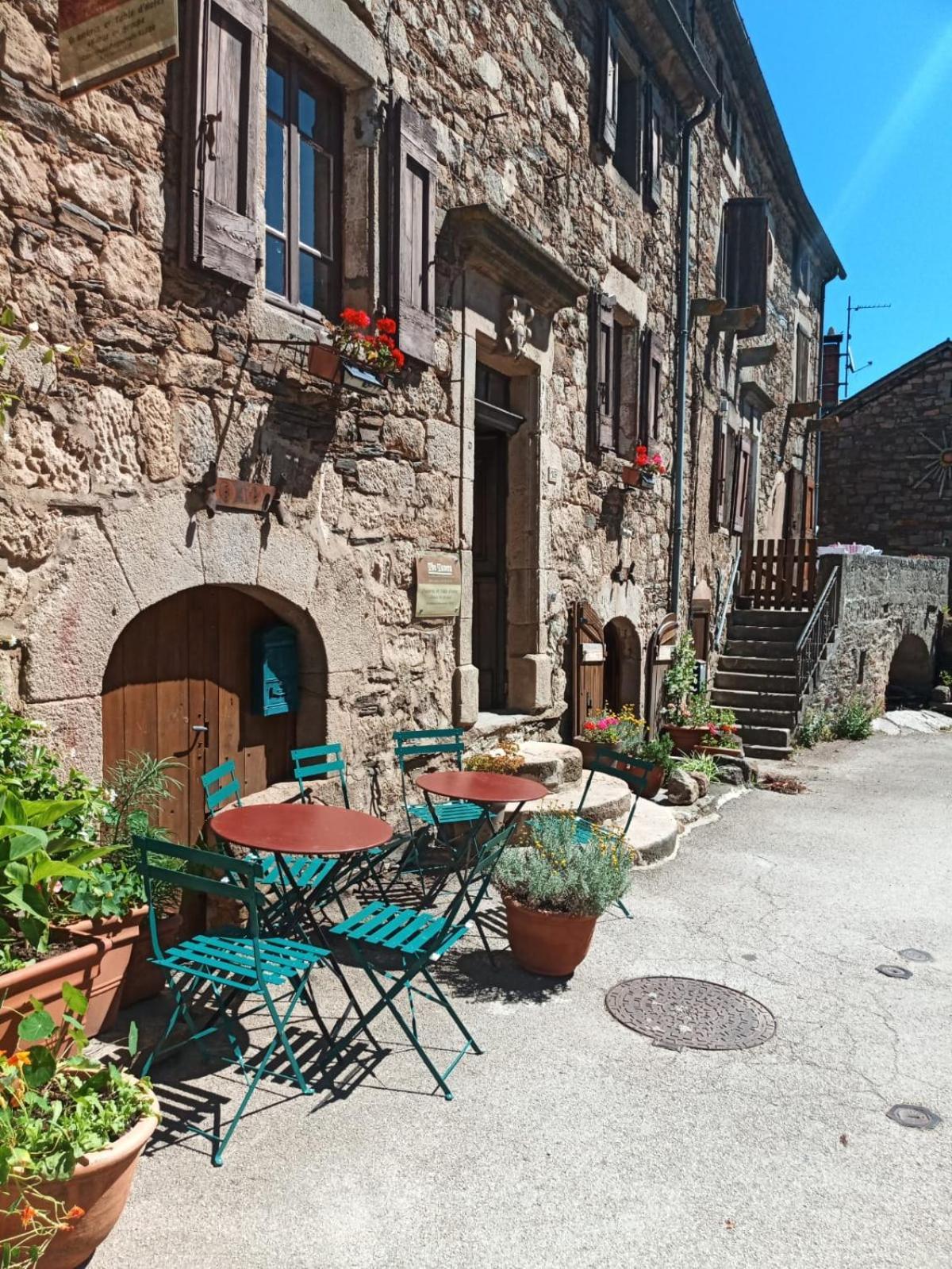 The Tavern Castelnau-Pégayrols Eksteriør bilde