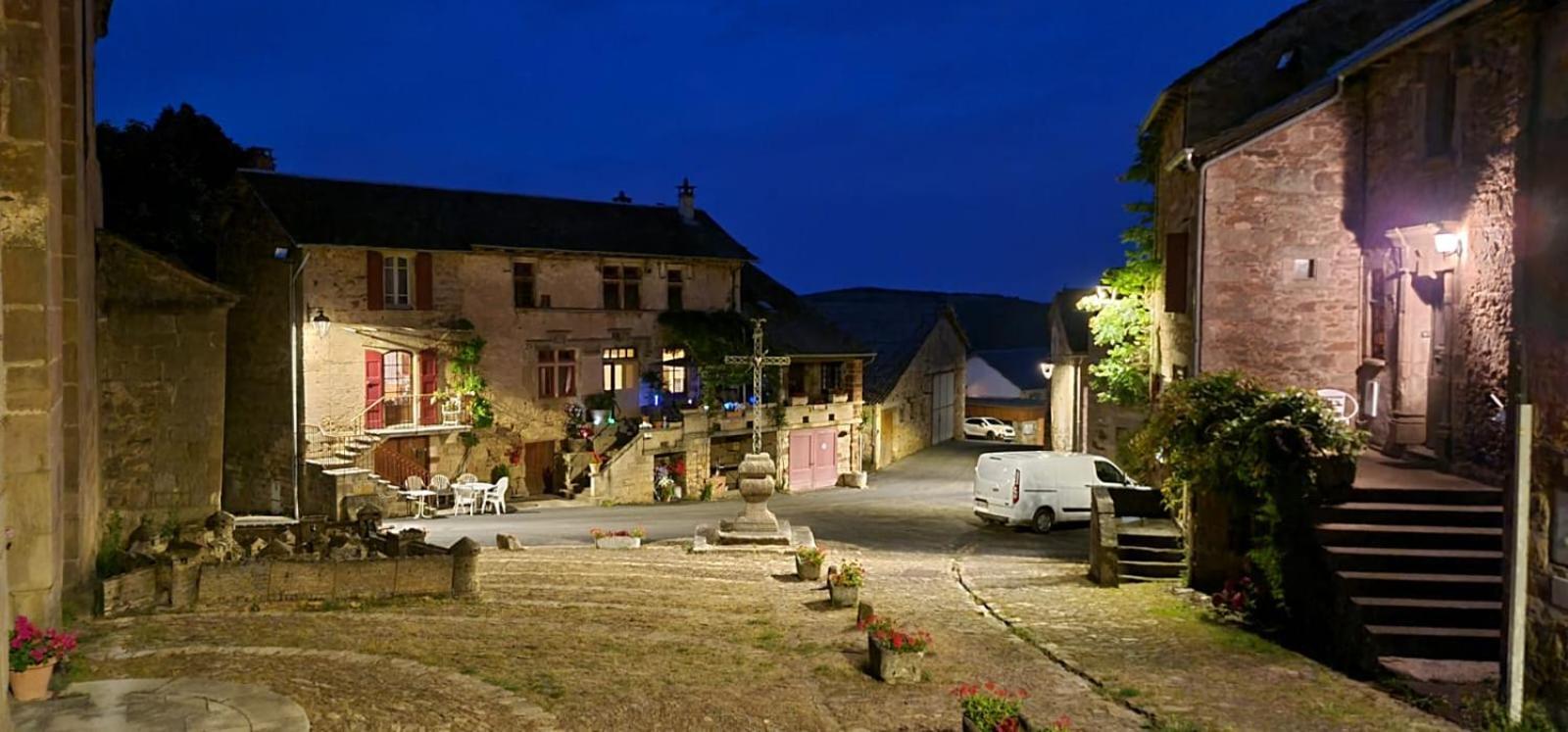 The Tavern Castelnau-Pégayrols Eksteriør bilde